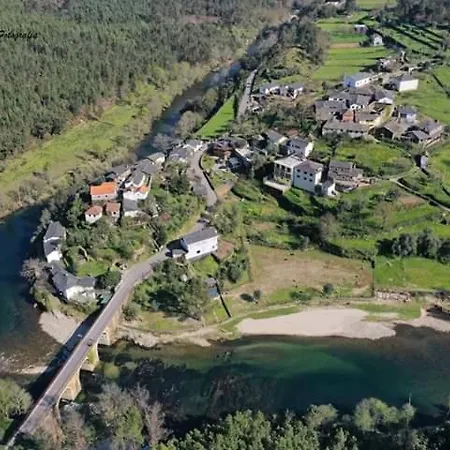 Casa Mota Pinto Дом отдыха Каштру-Дайри